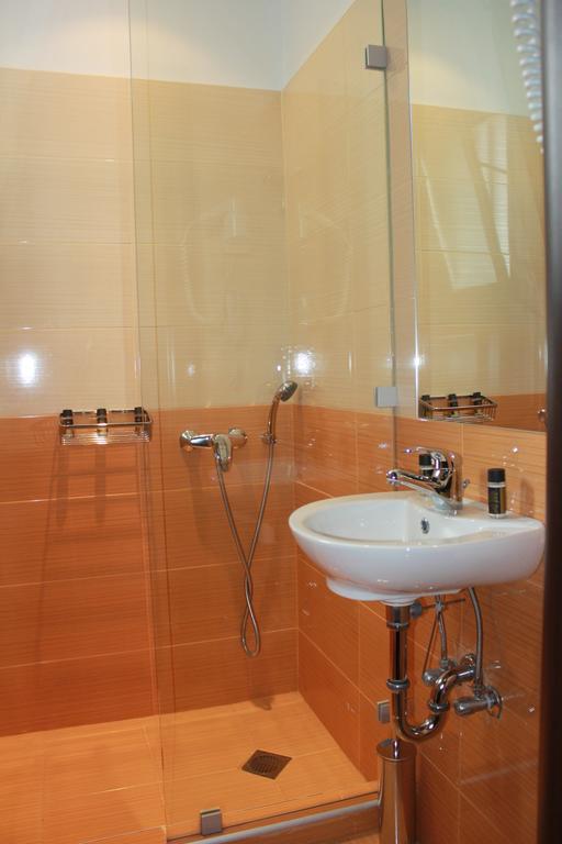 Hotel Choice 2*
